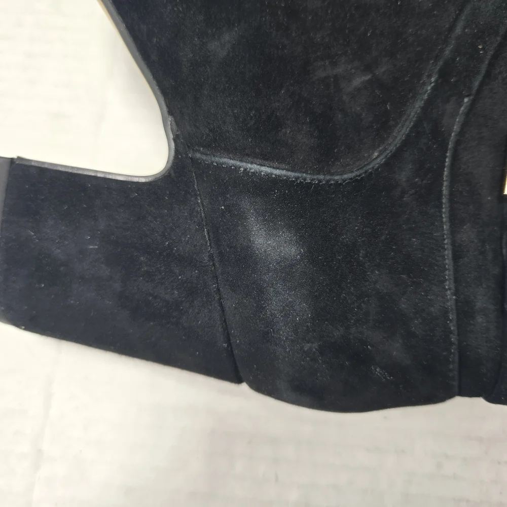Bella Vita Arlette Black Suede Chelsea Ankle Booties Block Heel Boots Size 8.5
